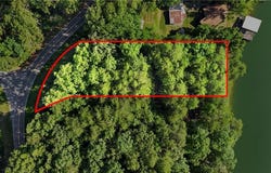 Pinehaven Drive, New London, NC 28127
