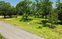 229 Patriot Pointe, Eufaula, OK 74432