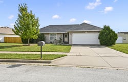 526 N Taylor Drive, Republic, MO 65738
