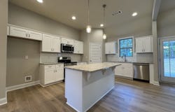 4297 Round Stone Trail, Snellville, GA 30039