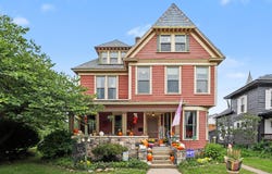 210 East Street, Three Rivers, MI 49093