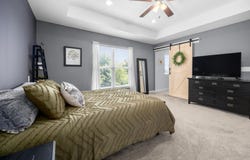 221 Arbor Point Ave, West Bend, WI 53095