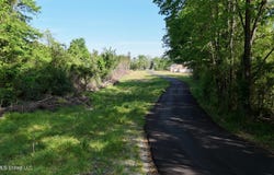 024 Mississippi 43, Camden, MS 39045