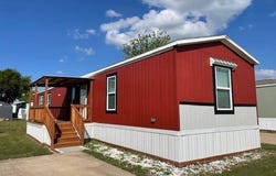 2300 WARD BEND RD, Sealy, TX 77474
