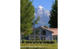 700 E SAGEBRUSH Drive, Jackson, WY 83001