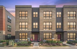 323 Summit Circle, Lombard, IL 60148