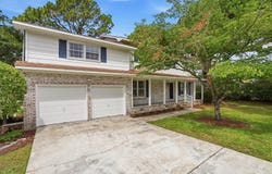 932 Tall Pine Road, Mount Pleasant, SC 29464