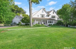 20 Turkey Hill Circle, Westport, CT 06880