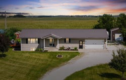 3088 State 13 Highway, Ryan, IA 52330