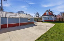 1407 E Crown Ave, Spokane, WA 99207
