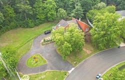 2002 PAR Drive, DOYLESTOWN, PA 18901