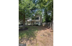 3916 OAK Street, FAIRFAX, VA 22030