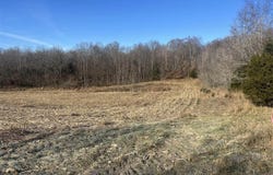 7611 Salt River Road, Cecilia, KY 42724