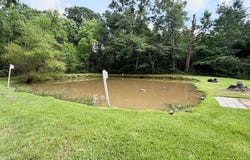 23 Parkers Rd, LAUREL, MS 39443