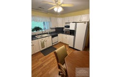 500 Mountain View Dr, BLUEFIELD, VA 24605