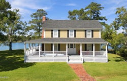4389 Orchard Creek Road, Oriental, NC 28571