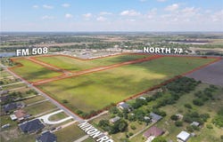 21381 N US Highway 77, Combes, TX 78535