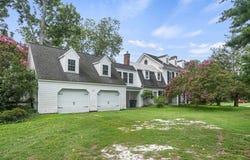 3 AMES ST, ONANCOCK, VA 23417