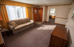 123 E Mifflin St, Whitaker, PA 15120
