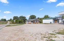 900 Hwy 42, Iberia, MO 65486
