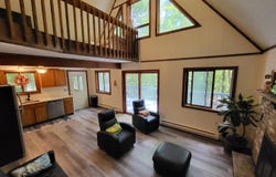 193 Bellingham Drive, Bushkill, PA 18324