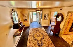 40 Knott Drive, Glen Cove, NY 11542