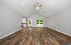 407 N College Street, Glencoe, AL 35905