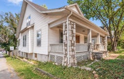 817 W Walnut Street, Springfield, MO 65806