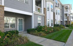 212 Clubhouse Circle, Melville, NY 11747