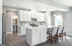 1525 ACAPULCO Court, MARTINSBURG, WV 25403