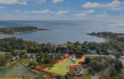 22 Shore Road, York, ME 03909