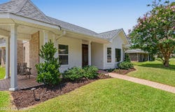 246 Pine Driveway, Bay Saint Louis, MS 39520