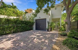 3151 New York St, Miami, FL 33133