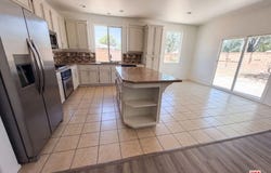 3147 W Lingard St, Lancaster, CA 93536