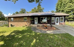6627 Glade Valley Rd, Ennice, NC 28623