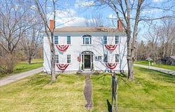237 River Road, Hollis, ME 04042