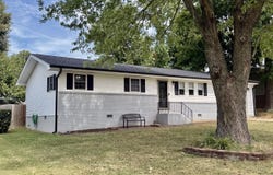604 Boucher, Dexter, MO 63841
