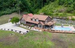 357 Freds Fork, Prestonsburg, KY 41653