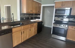 1017 River Avenue, Iron Mountain, MI 49801