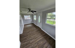 220 DIXIE Highway, AUBURNDALE, FL 33823