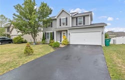 2396 Hobblebush Lane, Hamburg, NY 14085