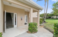 359 Dover Pl, NAPLES, FL 34104