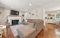 5021 Sunny Side Dr, Roanoke, VA 24018