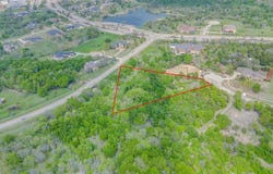 1505 Cypress Bend Drive, Cedar Hill, TX 75104