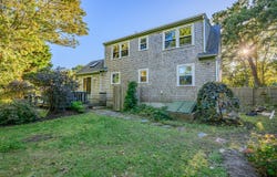 33 Holmes Road, Harwich, MA 02645