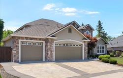 574 Grey Hawk Way, Central Point, OR 97502