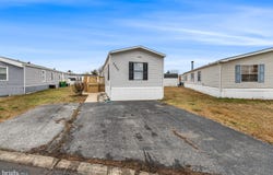 1211 DONNA MARIE Way, BEAR, DE 19701