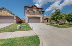 2166 Hobby Drive, Forney, TX 75126