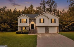 145 Clover Valley Drive, Covington, GA 30016