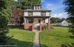 116 Corner Road, Gilbert, PA 18331